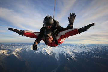 Skydiving in the winter and cold weater